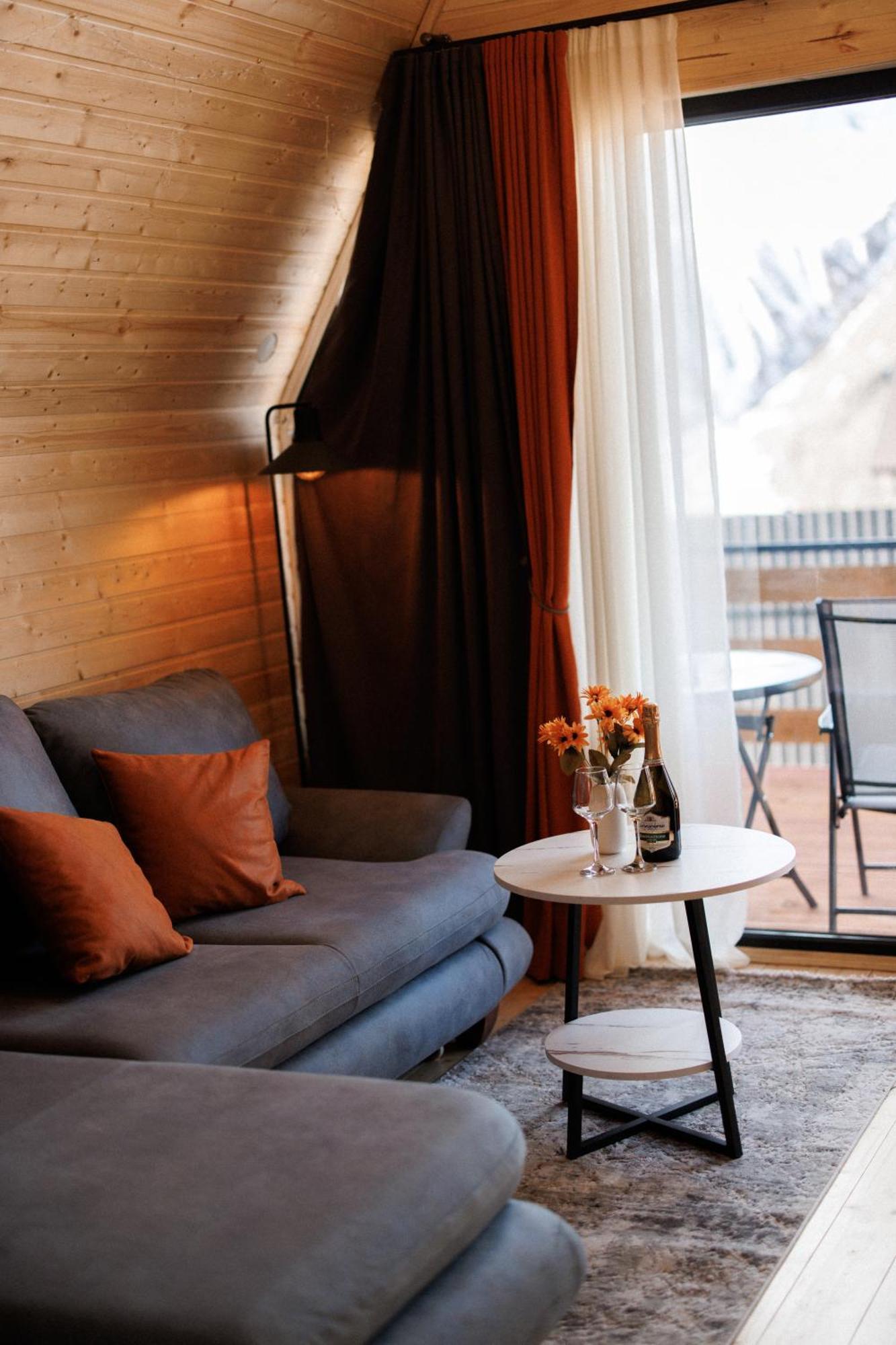 Vila Smart Via Kazbegi Exteriér fotografie